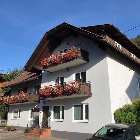 Appartement Zirbenduft Ferienhaus Fuenf Sinne Döbriach Exterior foto